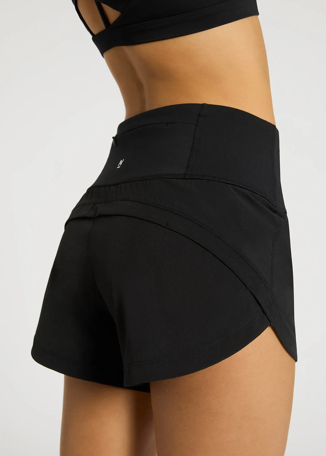 In Tempo Woven Short